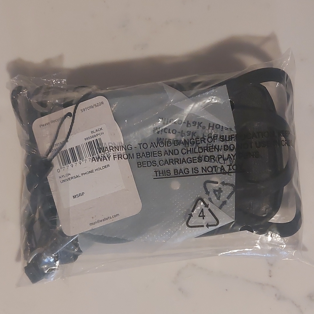 Cross body wallet  nwt